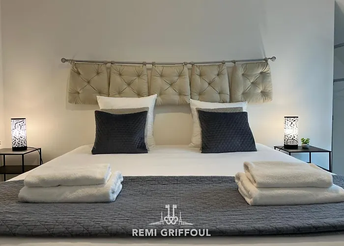 Les 4 éléments 4 Balcony Elevator&private Parking Sleeps 4 Appartamento Honfleur